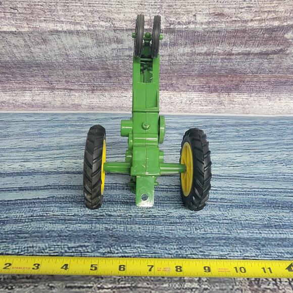 Vtg Ertl 1/16 John Deere GP model A diecast narrow frontend tractor green/yellow - Picture 9 of 10